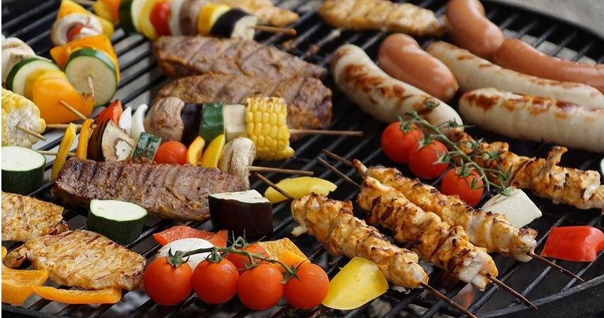 中秋烤肉熱量圖鑑曝…平價、奢華食材一次看　「A5和牛」竟逼千大卡