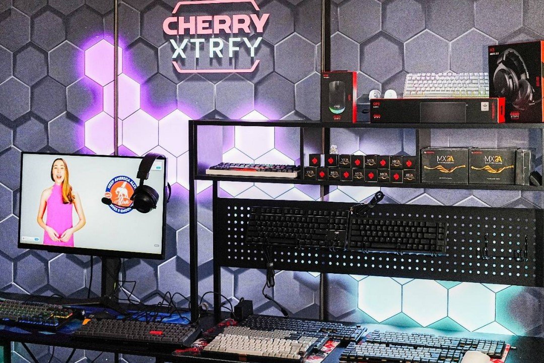 CES 2025揭幕!CHERRY开启客制化AI外设新纪元