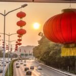 新规明天起实施：2025年法定节假日增加2天 优化调休