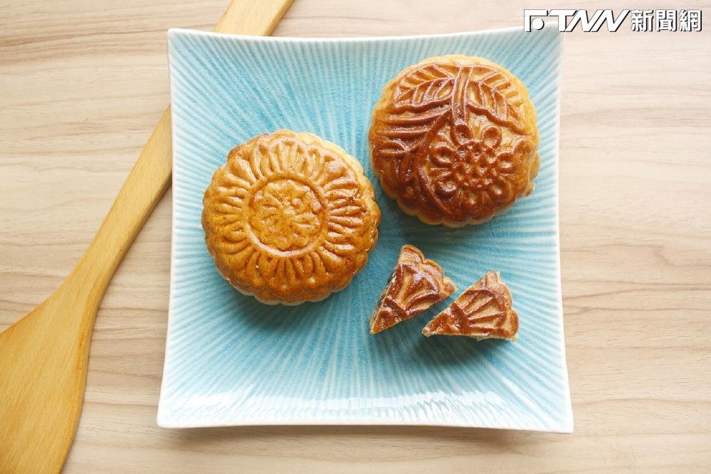 月餅熱量一次看！營養師點名「這款」吃1顆就超標　爬429層樓才消耗