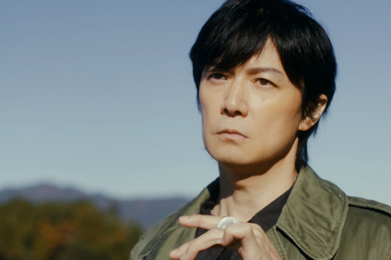 福山雅治化身《迷宮裡的魔術師》鬥志昂揚 發奮練習1動作還拉傷手指