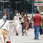 今高溫上看35度！水氣增加「3地區」有短暫陣雨　連假天氣看這