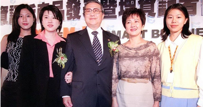 女董一片天3/父親交棒應該放心了!高手投靠建新軍 駱怡君笑談「業績蒸蒸日上」