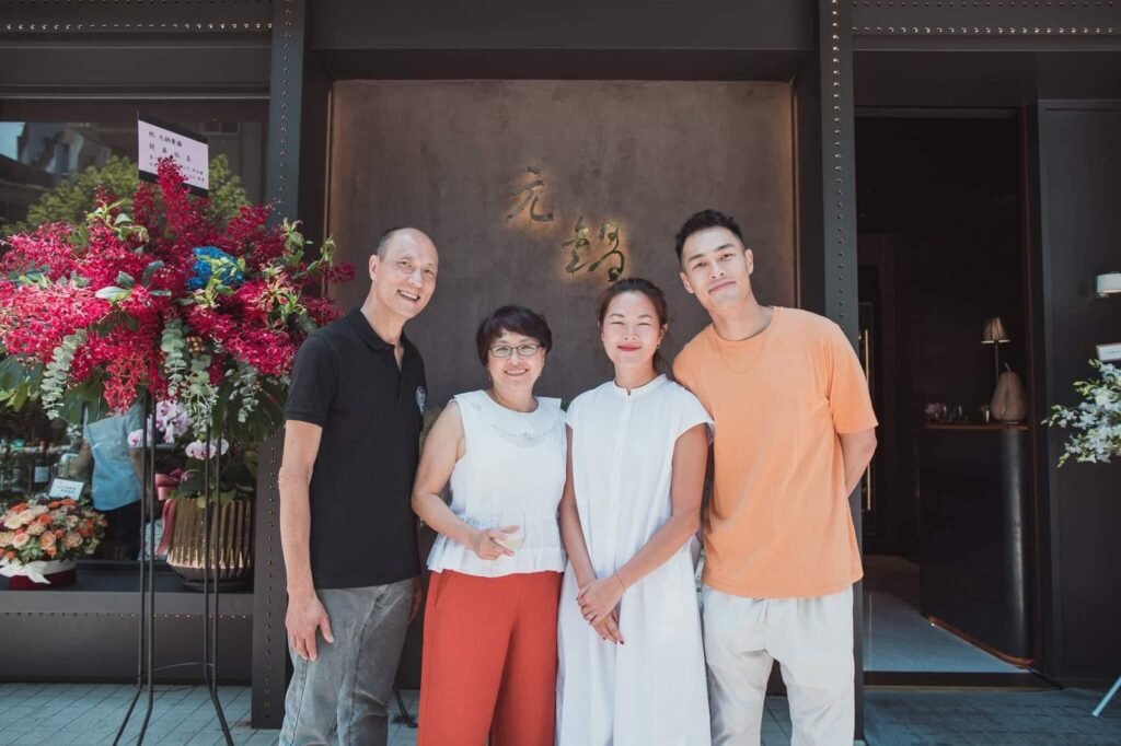 圈內最受歡迎的星爸／楊祐寧昔為父砸6千萬買店面　楊進元「元鍋」傳承家的好味道