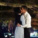 八點檔女星海邊吻人夫　下肢凍抹條