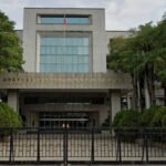 女治手汗卻釀「胸背腿臀狂出汗」 求償236萬因「1理由」敗訴