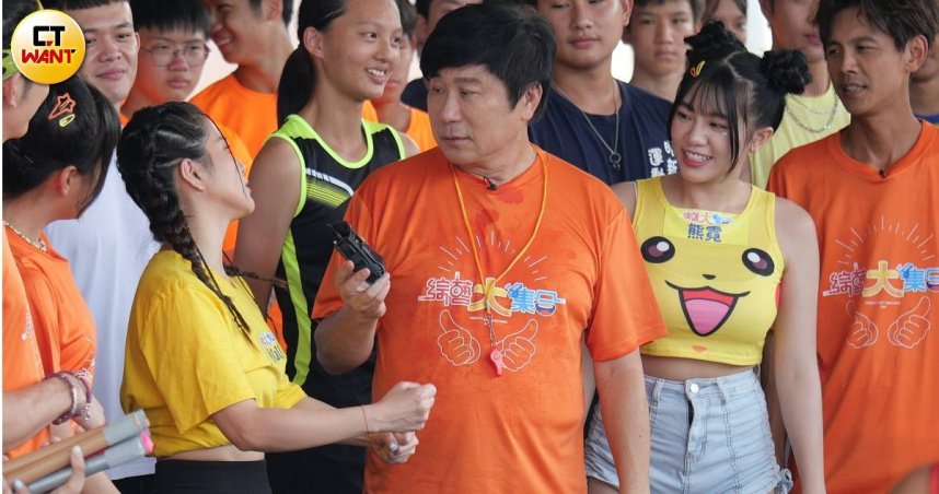熊爸盯場2／大哥欽點好照顧　啦啦隊女神斜槓綜藝表現亮眼　