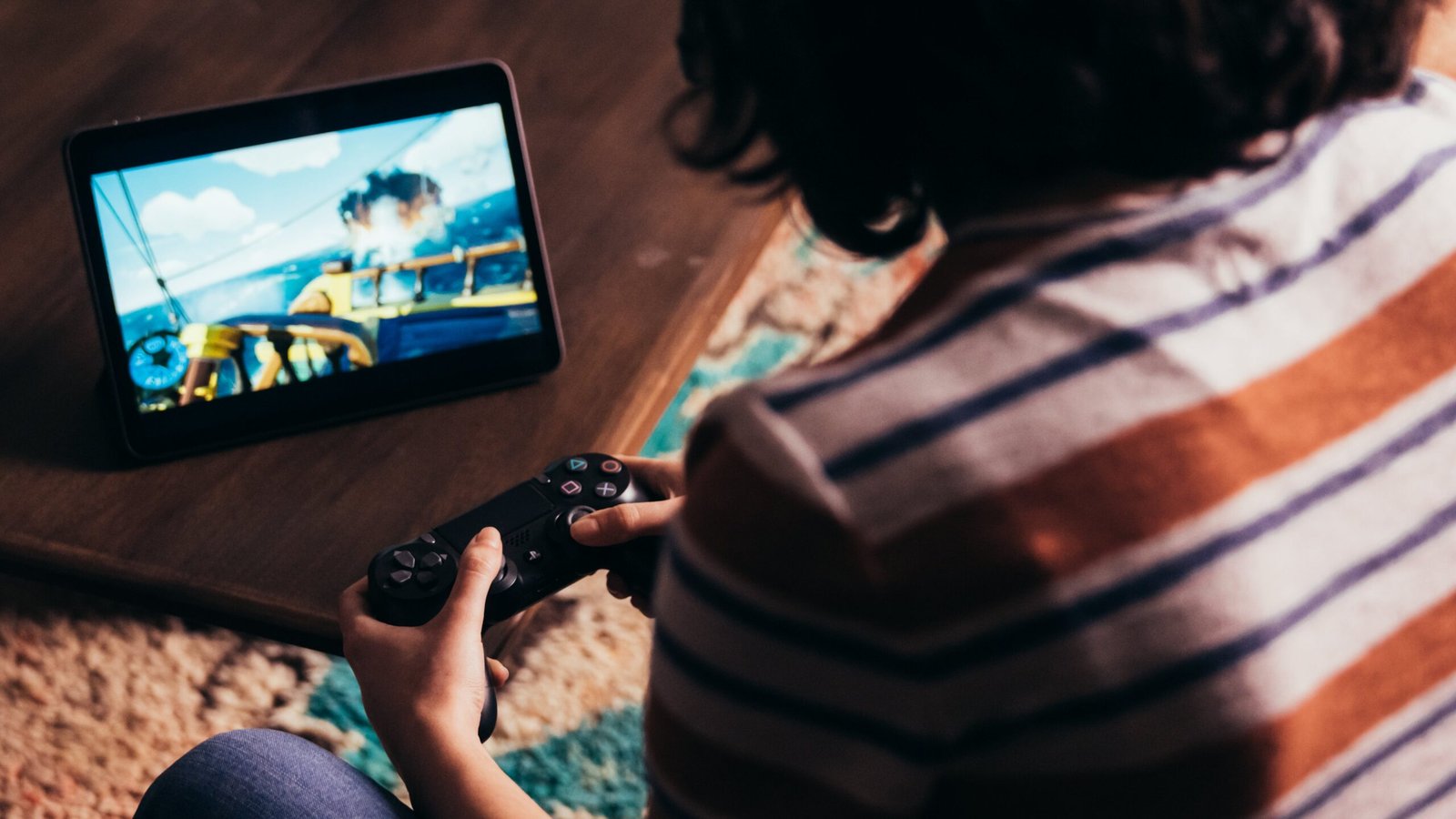 临时工这次没惹祸 XGP广告中出现PS4手柄画面